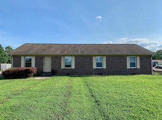 1163 Lawrence Rd, Murfreesboro, TN 37128
