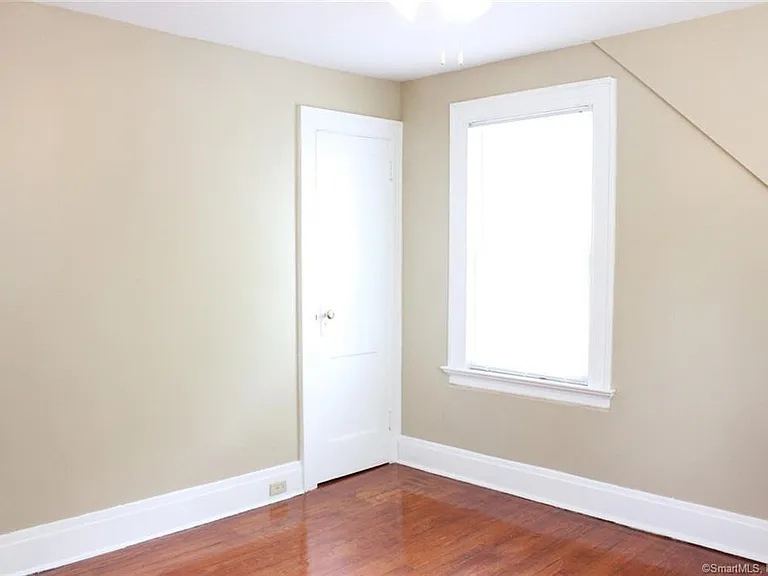 28 Cottage St #1 — Photo 9