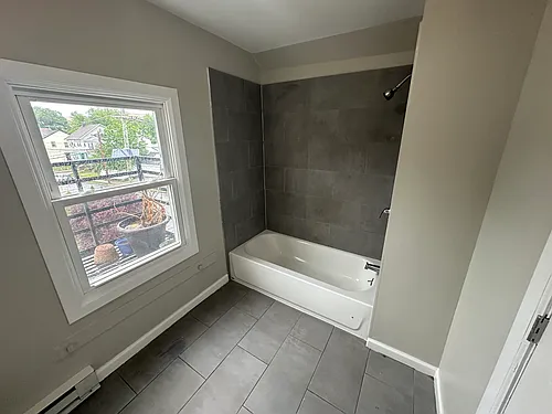 218 Hansbury Ave #3 Photo 1