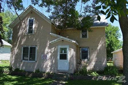 207 E. Main St, Fertile, IA 50434