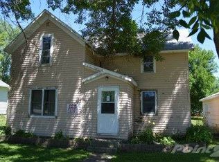 207 E Main St, Fertile, IA 50434