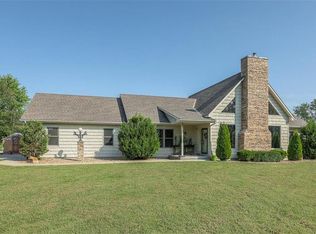 38108 E Cline Rd, Lone Jack, MO 64070