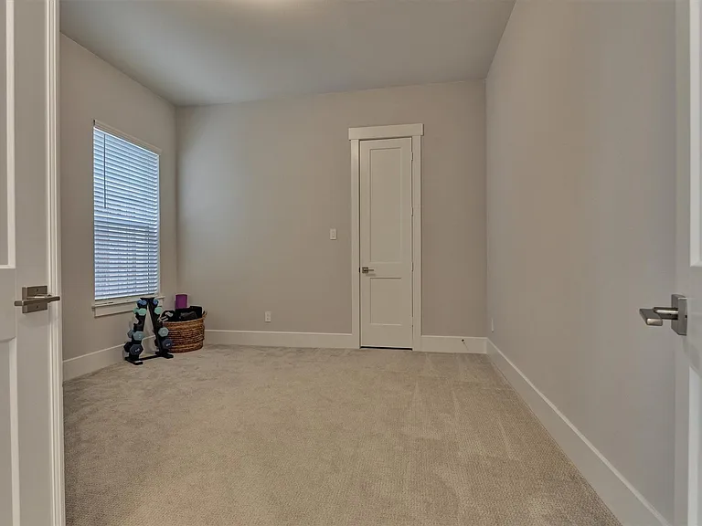 62 Dobbs View Ln — Photo 32
