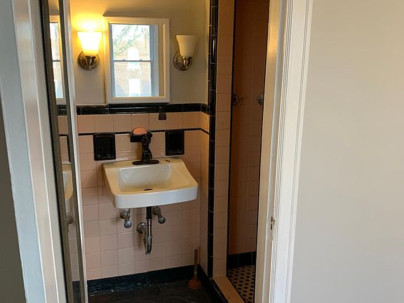 Bathroom with standing shower