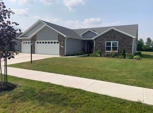 2562 Tigers Trl, Decatur, IN 46733