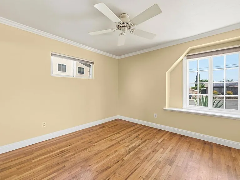 1677 Sandos St — Photo 28