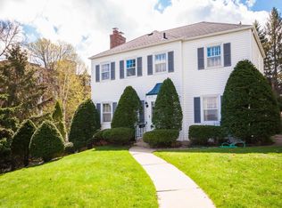 614 3rd St SW, Rochester, MN 55902