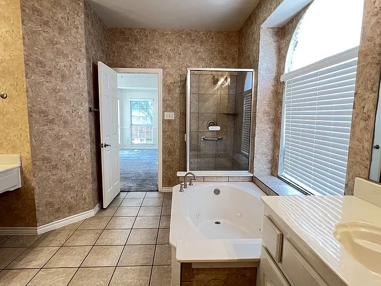 4636 Rush River Trl — Photo 16