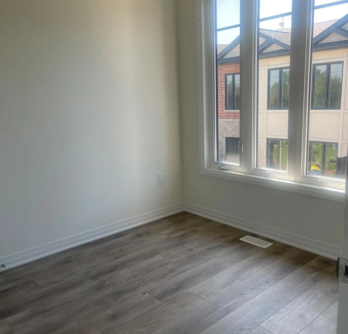 2 bed, $3,500 — Photo 3