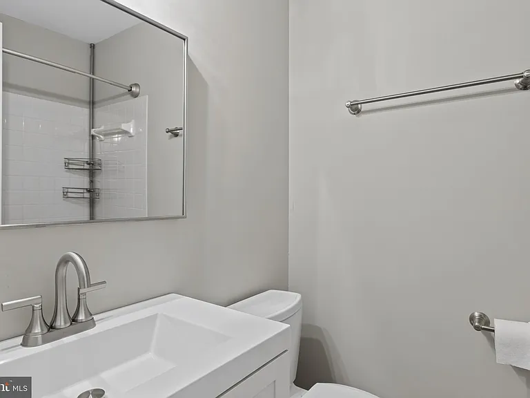 722 Hetzel Ter SE — Photo 20