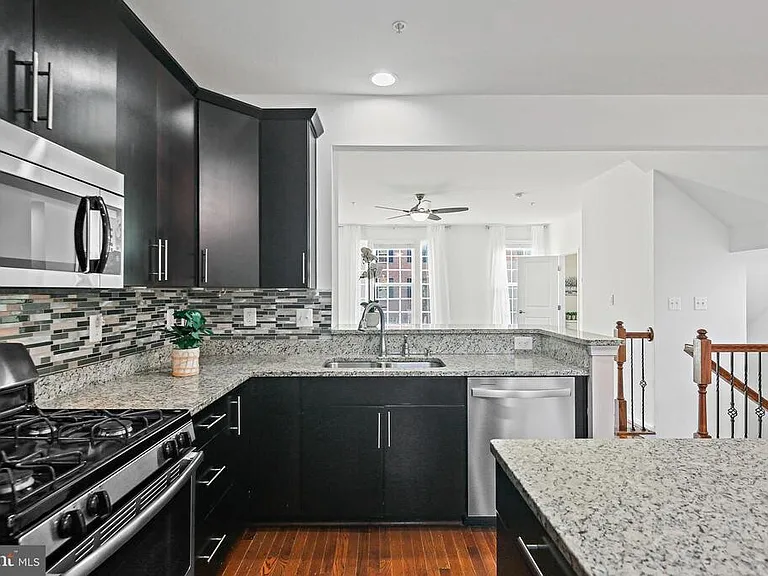 7305 Summit Rock Rd — Photo 10