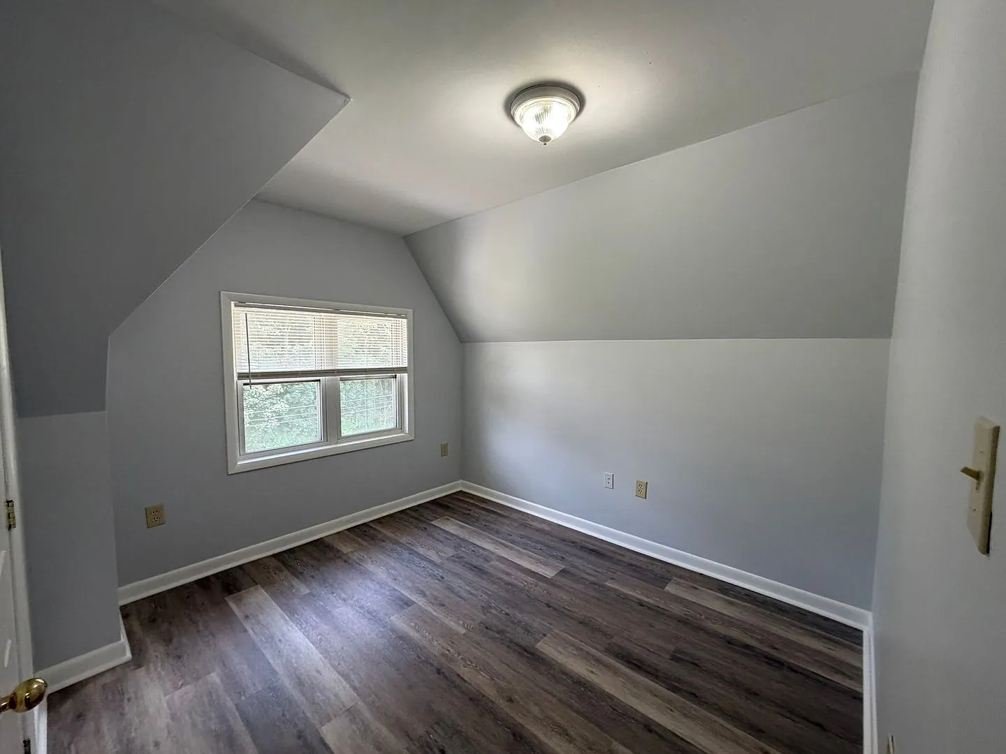 2-BR in Turtle Creek - Income-restricted — Photo 3