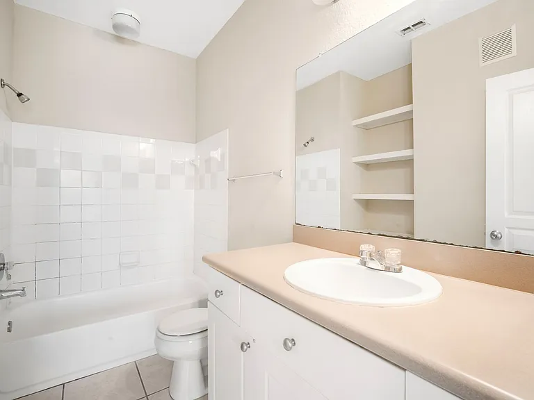 9301 Crescent Loop Cir #206 — Photo 20