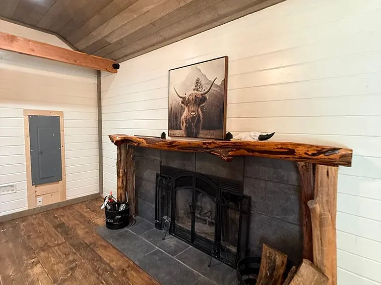 2723 Tin Top Rd — Photo 9