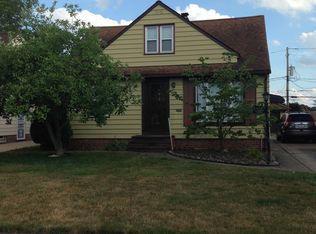 13840 Hathaway Rd, Garfield Heights, OH 44125