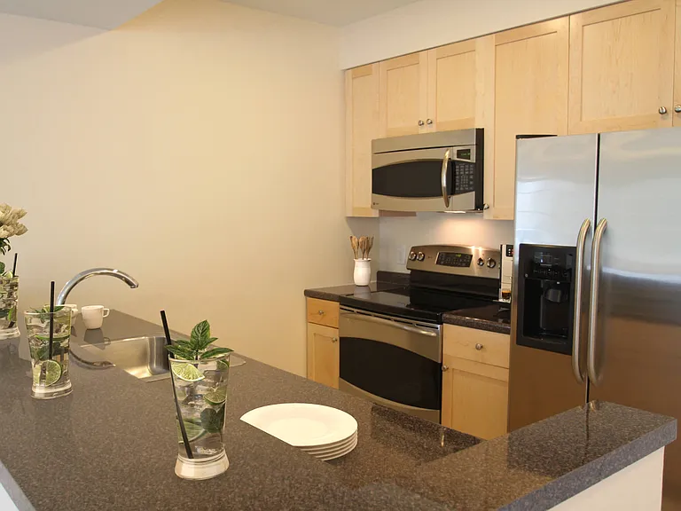 Norwest Woods Apartment — Photo 49