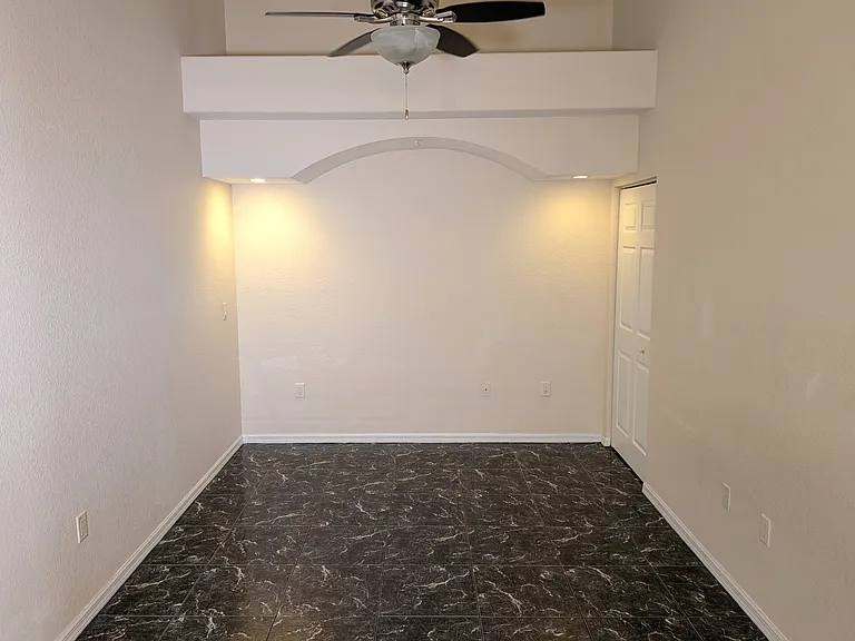 1113 Van Loon Commons Cir #304 — Photo 4