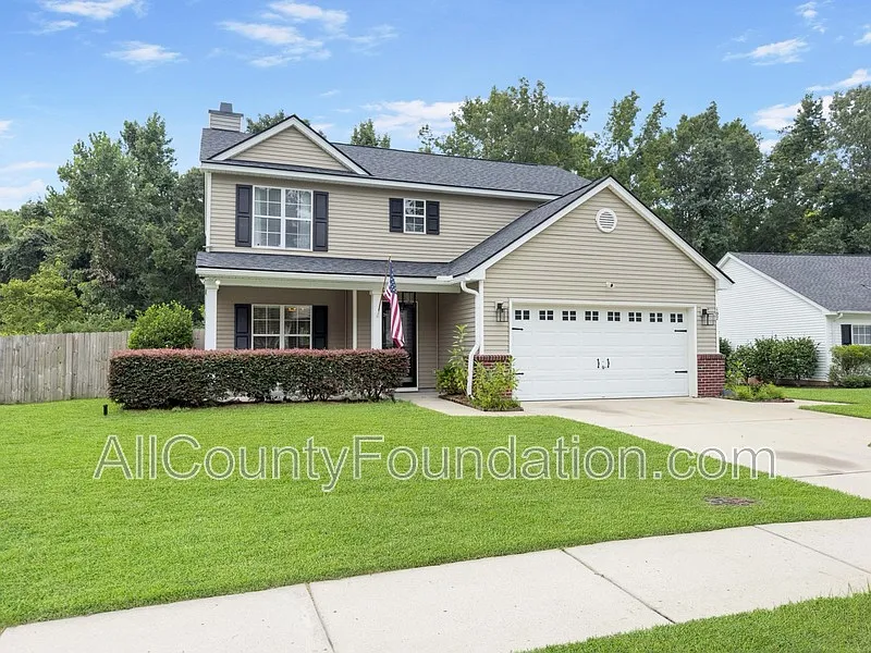 4 bed, 3.0 bath, 1911 sqft, $2,450 — Photo 2