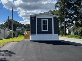 55 Upton St, North Billerica, MA 01862