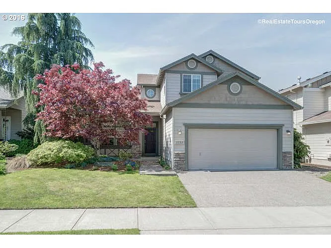 2253 NE 14th Ave photo 1