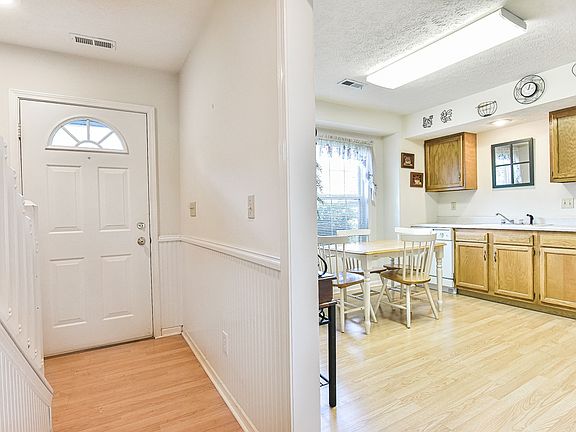 5th image of 4139 W Heritage Way