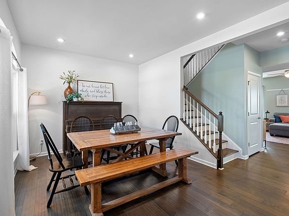 4th image of 2857 Bluestem Ln