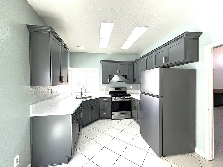 16547 War Cloud Dr — Photo 5