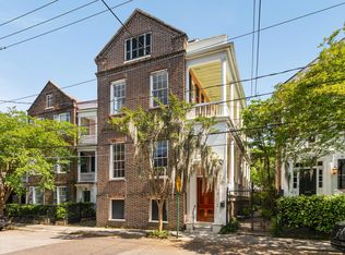 17 Wentworth St, Charleston, SC 29401