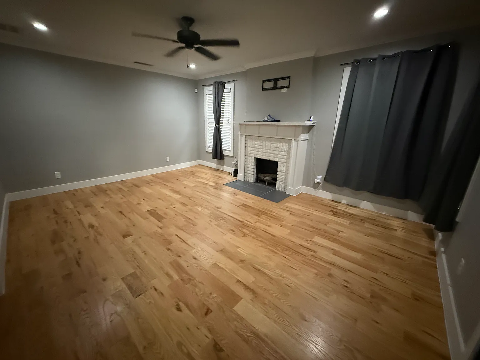 2424 Park Row Ave — Photo 3