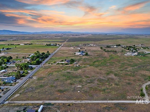 5th image of 9743 W Kuna Rd