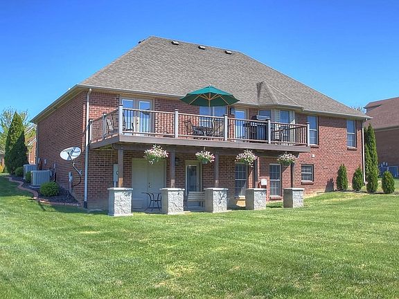 2nd image of 1029 Bay Colony Dr