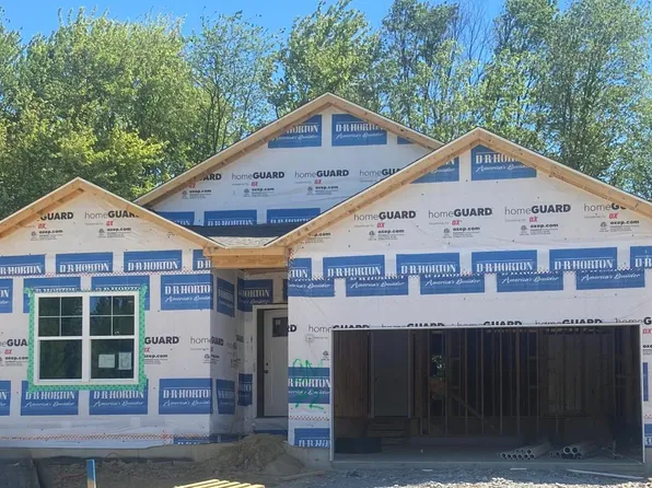 82 Snapdragon Dr, Amelia, OH 45102