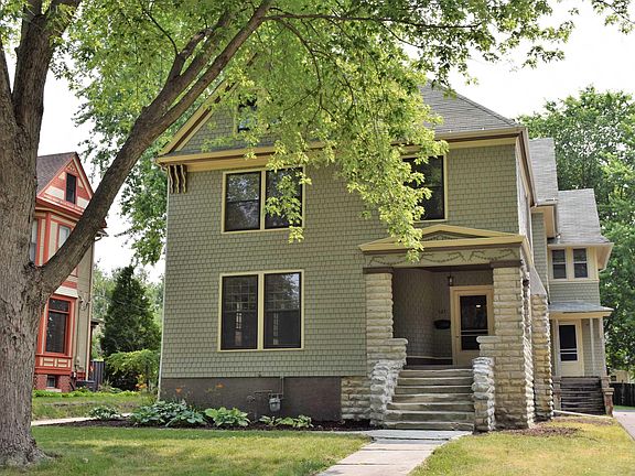 2nd image of 523 N Chambers St