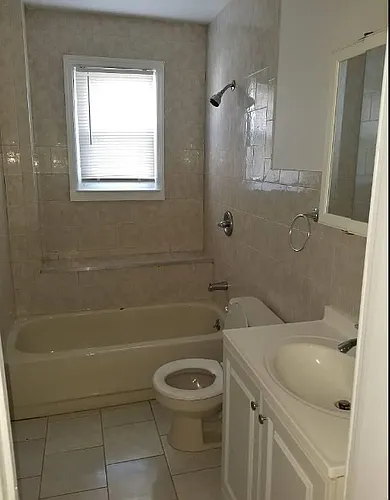 387 Guy Lombardo Ave #C Photo 1