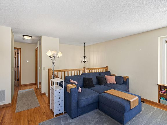 4th image of 112524 Ramsey Ct