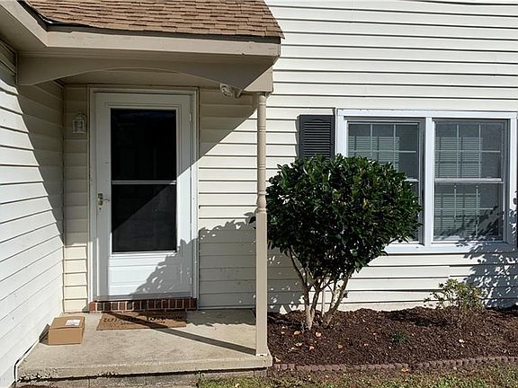 2nd image of 1040 Daniel Maloney Dr