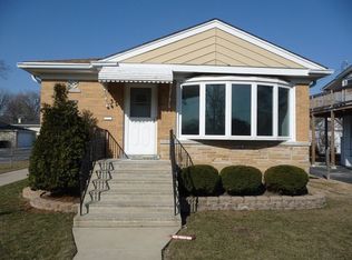 3700 N Odell Ave, Chicago, IL