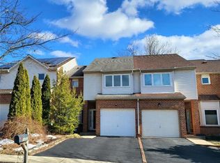 1652 Jackson St, Whitehall, PA 18052