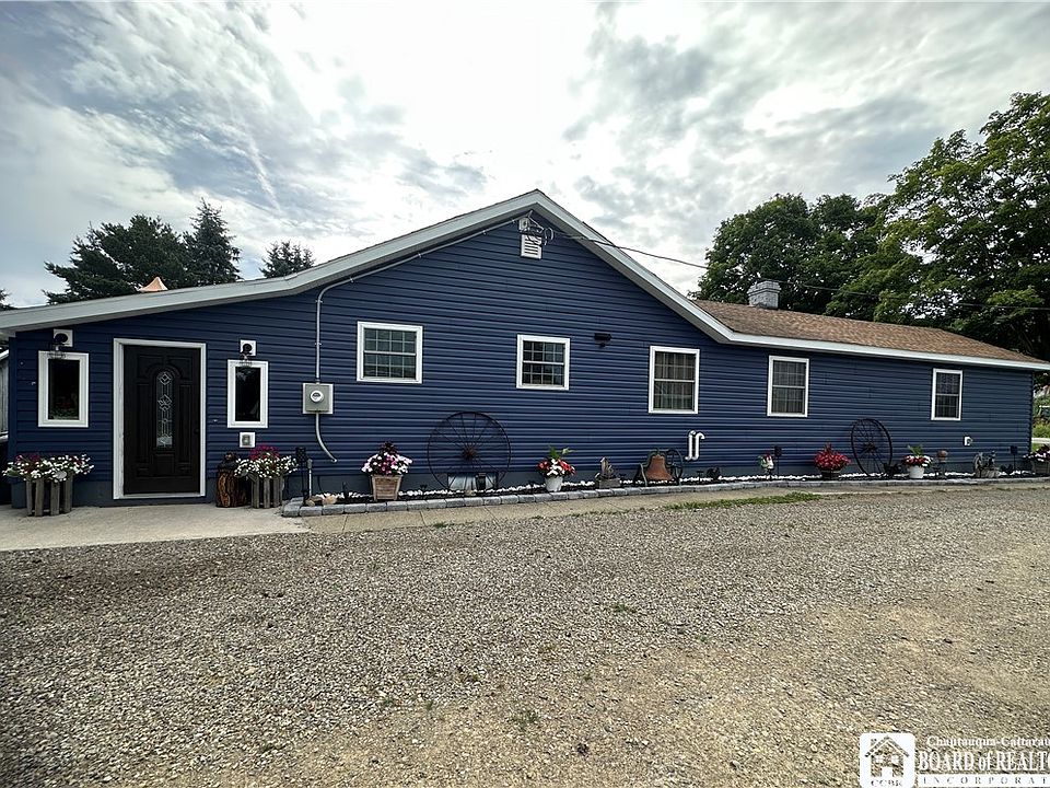 1st image of 9750 Hardys Corners Rd