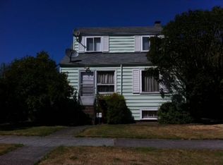 1116 11th St, Anacortes, WA 98221