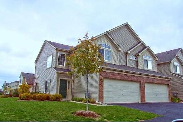 1st image of 1026 Woodview Ct #1026