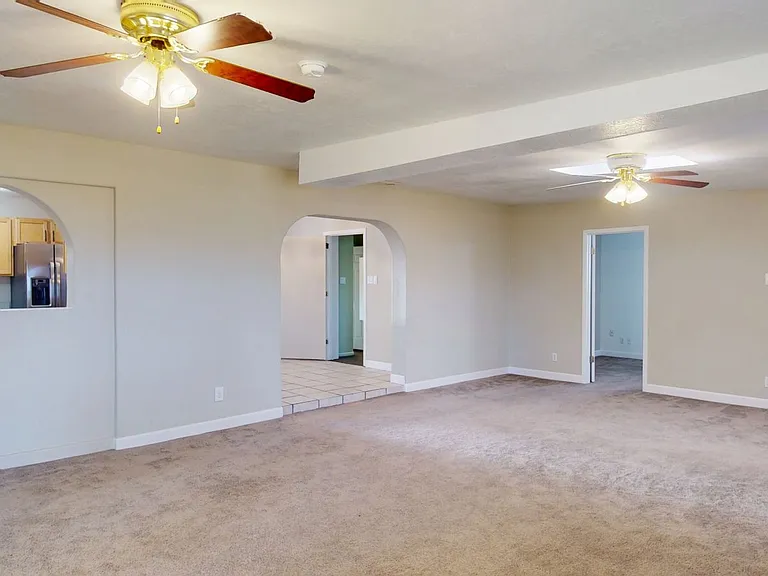 367 Cedar St — Photo 28