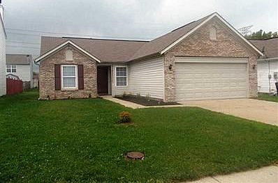 2nd image of 2708 Braxton Dr