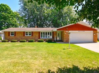 2113 Kassner Dr, Green Bay, WI 54304