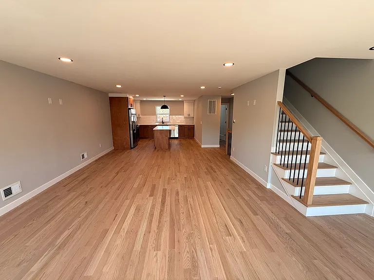 820 W Elizabeth Ave #C — Photo 6