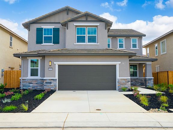 2nd image of 2658 Hamilton Drive