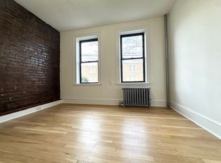 21-38 Crescent St #A5, Astoria, NY 11105