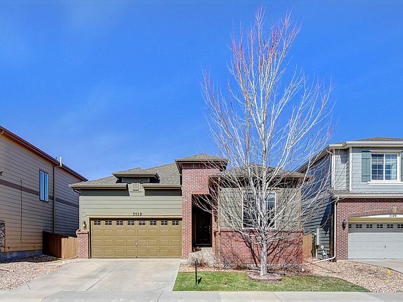 For a virtual tour visit: https://vrtourhosts.com/listing/24538/tour