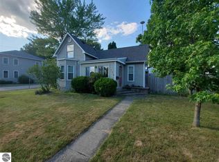 218 Orchard St, Alma, MI 48801