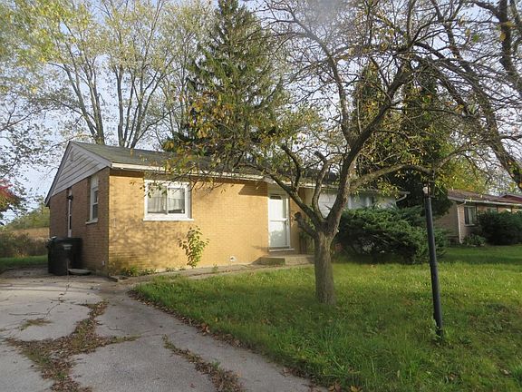 2nd image of 817 Union Dr